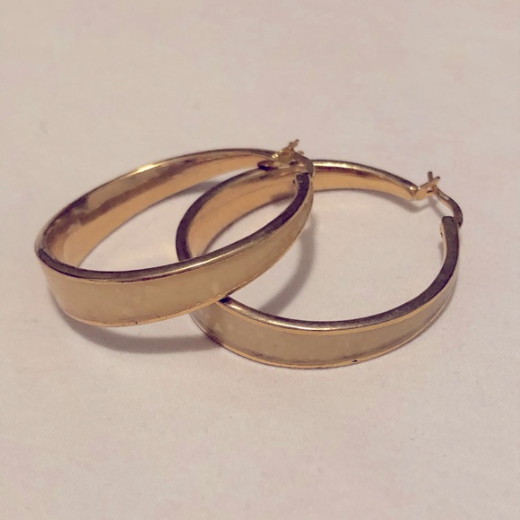 Gold hoop earrings with cream quartz